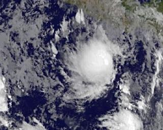 System 92-E bei Acapulco, Mexiko (potentiell Tropischer Sturm BUD) entwickelt sich langsam, aber sicher, Bud, aktuell, Satellitenbild Satellitenbilder, Mai, 2012, Hurrikansaison 2012, Nordost-Pazifik, Pazifik, Pazifische Hurrikansaison, 2012, Mexiko, Puerto Vallarta, Acapulco, Vorhersage Forecast Prognose, 