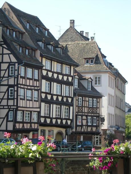 Pfingstmontag: Ein Tag – drei Städtchen: Strasbourg, Bergheim und Ribeauvillé