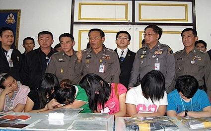Bangkok: 23 Personen bei Razzia in taiwanischem Call-Center verhaftet