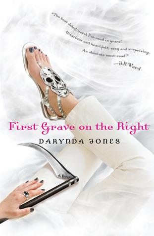 (© goodreads) Review: First Grave on the Right