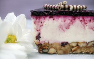 Blueberry - Cheesecake mit Crunchy-Boden