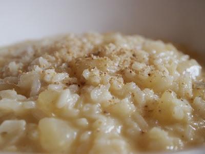 Birnen-Gorgonzola-Risotto (for One) - Ugly Food