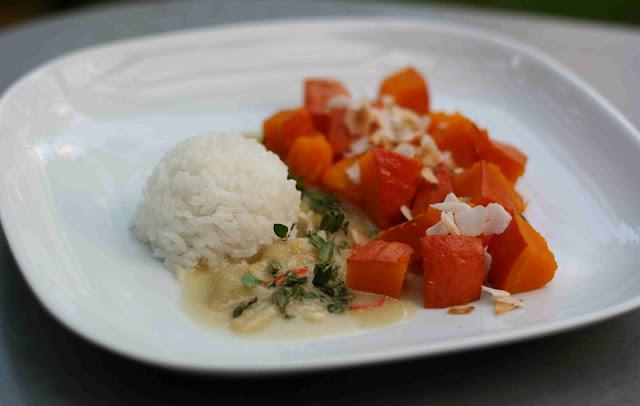 Gedämpfter Kürbis in Kokosmilch Gedämpfter Kürbis in Kokosmilch