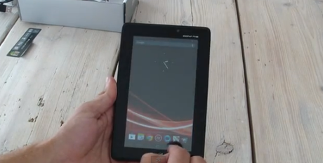 Acer Iconia Tab A110: Tegra 3-Tablet im deutschen Unboxing und Kurztest