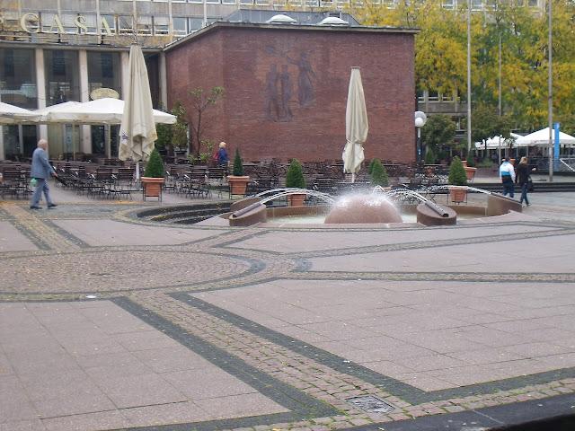 Ich war noch niemals im Ruhrpott... Ich war noch niemals im Ruhrpott...