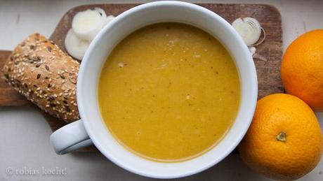 Kürbis-Lauch-Orangen Suppe