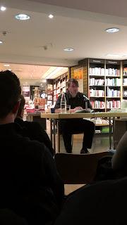 Markus Heitz liest aus Die Legenden der Albae Dunkle Pfade bei Hugendubel in Hannover