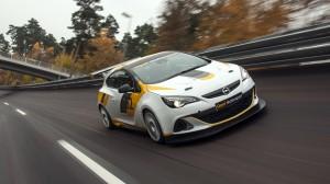 Opel kehrt in den Motorsport zurück!