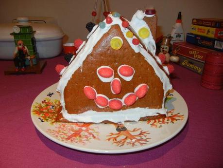 Weihnachtlich abenteuern: Lebkuchenhaus bauen