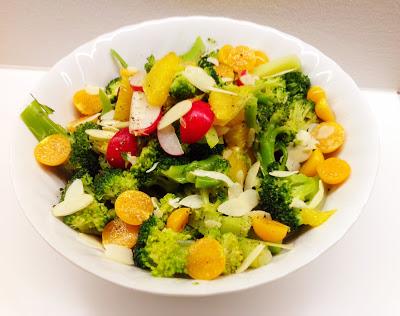 Broccoli-Salat oder Love in a Bowl