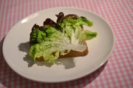 Sandwich mit Salatblatt