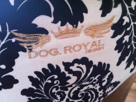 Dog Royal Design
