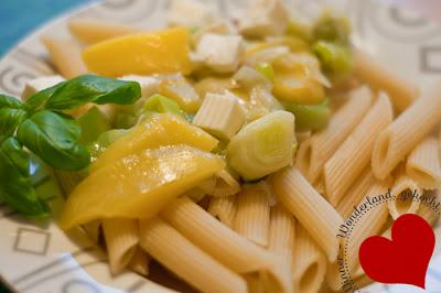 Mango Lauch Pasta Rezept aus der EatSmarter