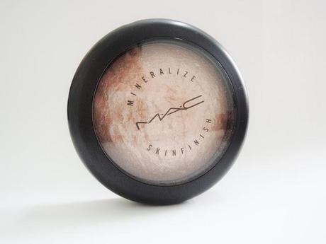 MAC Mineralize Skinfinish - Soft and Gentle