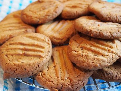 Cookie Monster - Peanut Butter Cookies