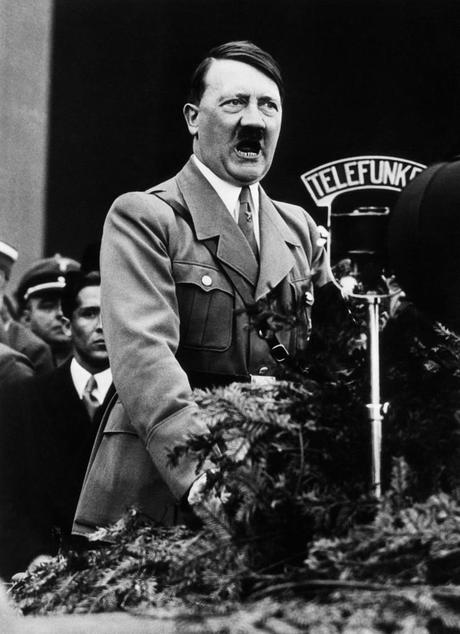 Redner Adolf Hitler