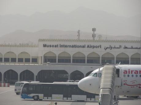 Muscat Airport Flashpacker