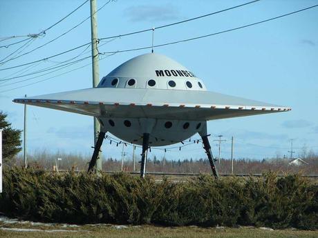 Kuriose Feiertage - 24. Juni - Tag des UFOs - By P199 (Own work) [Public domain], via Wikimedia Commons