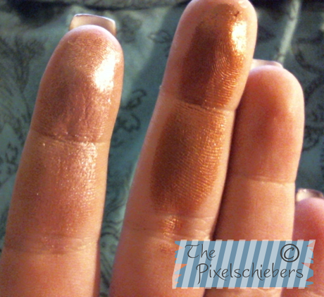 bronzer_finger