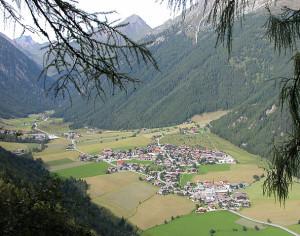Vals in Südtirol. Foto: Franz Aschenbrenner / Wikipedia (CC)