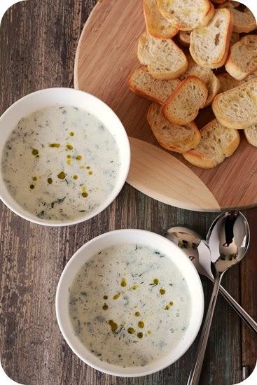 Kalte Gurken-Joghurt-Suppe