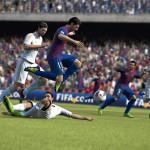 fifa13 x360 messi avoids tackle wm 150x150 Überall Onlinegames! 