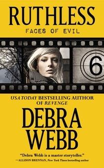 {Rezension} Debra Webb: In tiefster Dunkelheit