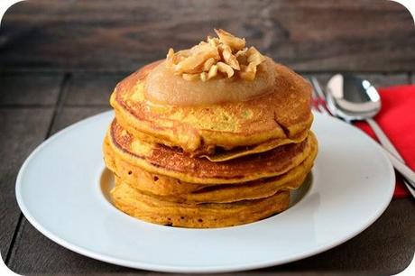 Fluffy Pumpkin-Pancakes