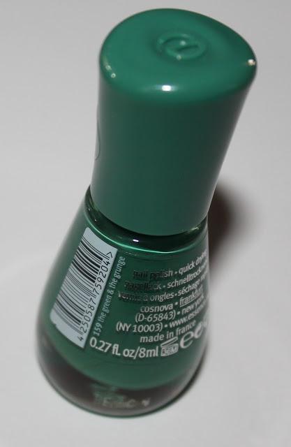 Getestet + geswatcht: Essence Colour and Go Nagellack 159 the green & the grunge