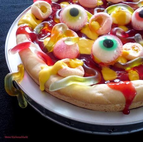 scary Halloween Candy Pizza