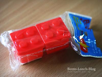 Zubehör: Rote Lego-Soßenbehälter für die Bentobox