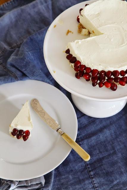 einfacher Cheesecake mit Cranberry´s bestückt + DIY