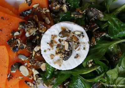 Salat mit Extra: Kürbiskern-Krokant