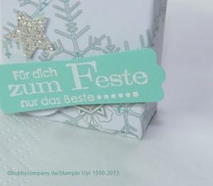 weihnachtliche Box mit dem Falzbrett für Briefumschläge gemacht