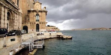 Malta: gegenüber regnet's auch