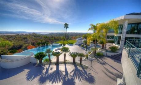Eddie Murphys Villa steht für 12 Million Dollar zum Verkauf