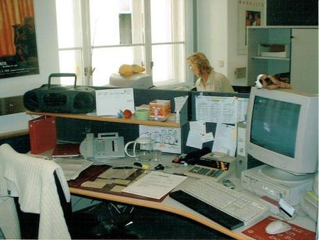 Mein erster Arbeitsplatz (2003) / My first desk at work (2003)