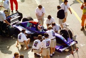 512px Ratzenberger 300x202 Formel 1: Das schwarze Wochenende in Imola – Der Samstag
