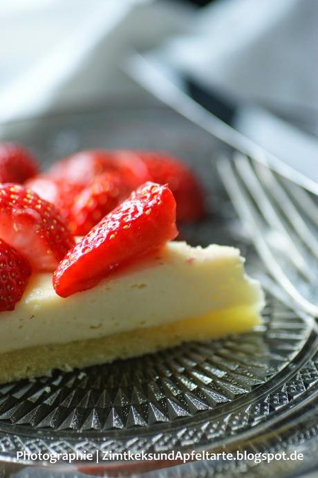 Cheesecake-Tarte mit frischen Erdbeeren.... Das schmeckt mir zu Muttertag!