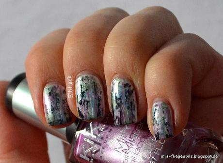 Mirror Distressed Nails