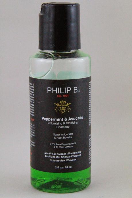 Monatslieblinge: Vanille-Zimt Duschgel von Korres • Peppermint & Avocado-Shampoo von Philip B. • Totally TLC Hydrating Mask von Percy & Reed