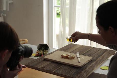 foodphoto workshop muenchen mit vivi d'angelo teilnehmer beim shooting der bildmotive (23)