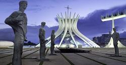 Catedral Metropolitana de Brasília (© Luiz Trazzi Martins/ Ministério do Turismo)