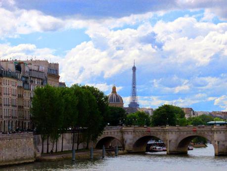 Paris - die Stadt der Liebe?