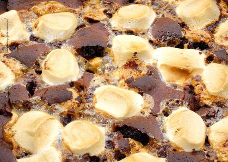 Marshmallow-Brownies zum 3. Bloggeburtstag