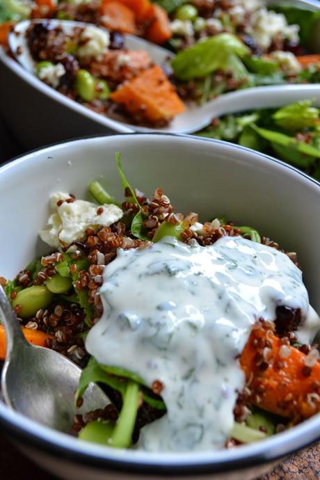 Savoury Wednesday: Quinoa Salat mit Baby-Spinat, Butternuss Kürbis und Cranberries