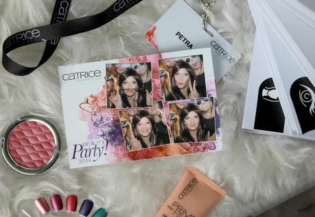 {Event} CATRICE Party in Frankfurt - 2 Meter Theke