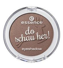 ess_do_schau_her_eyeshadow_01