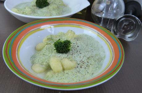 Gnocchi mit Broccolisauce