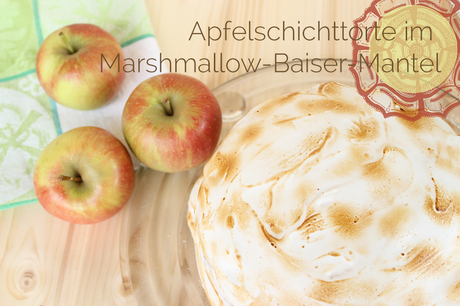 Apfelcreme-Schichttorte im Baiser-Mantel